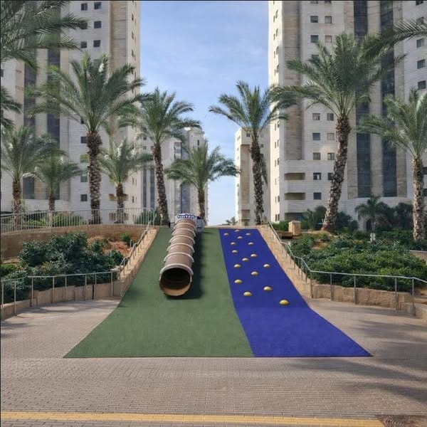 מתחם טיפוס לילדים יוקם במקום המזרקה בפארק עין הים