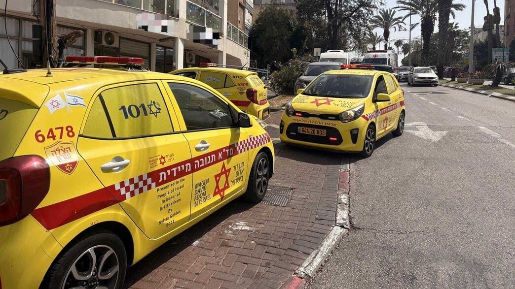דיווח על חשד לזריקת רימון רסס למספרה בחדרה