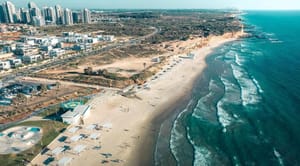 עונת הרחצה 2026 נפתחה בחדרה, קיסריה והסביבה