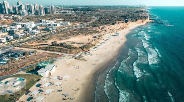 עונת הרחצה 2026 נפתחה בחדרה, קיסריה והסביבה