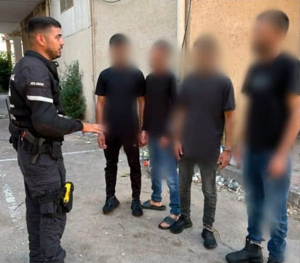 שישה שוהים בלתי חוקיים נעצרו בחדרה בשני אירועים נפרדים